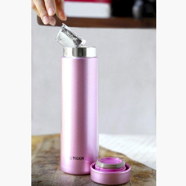 Mmz A Vacuum Insulated Stainless Steel Bottle With Screw Lid 17 Oz Tiger Corporation U S A Rice Cookers Small Kitchen Electronics