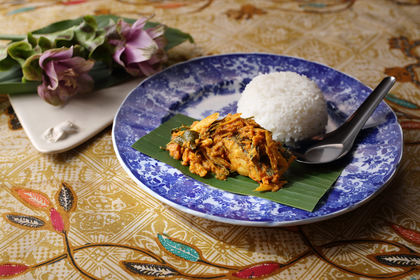 Banana Leaf Wrapped Fish with Rice