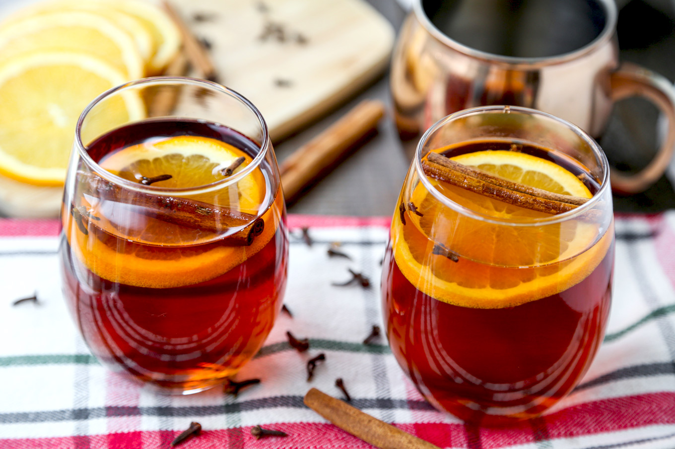 Non-Alcoholic Mulled Wine
